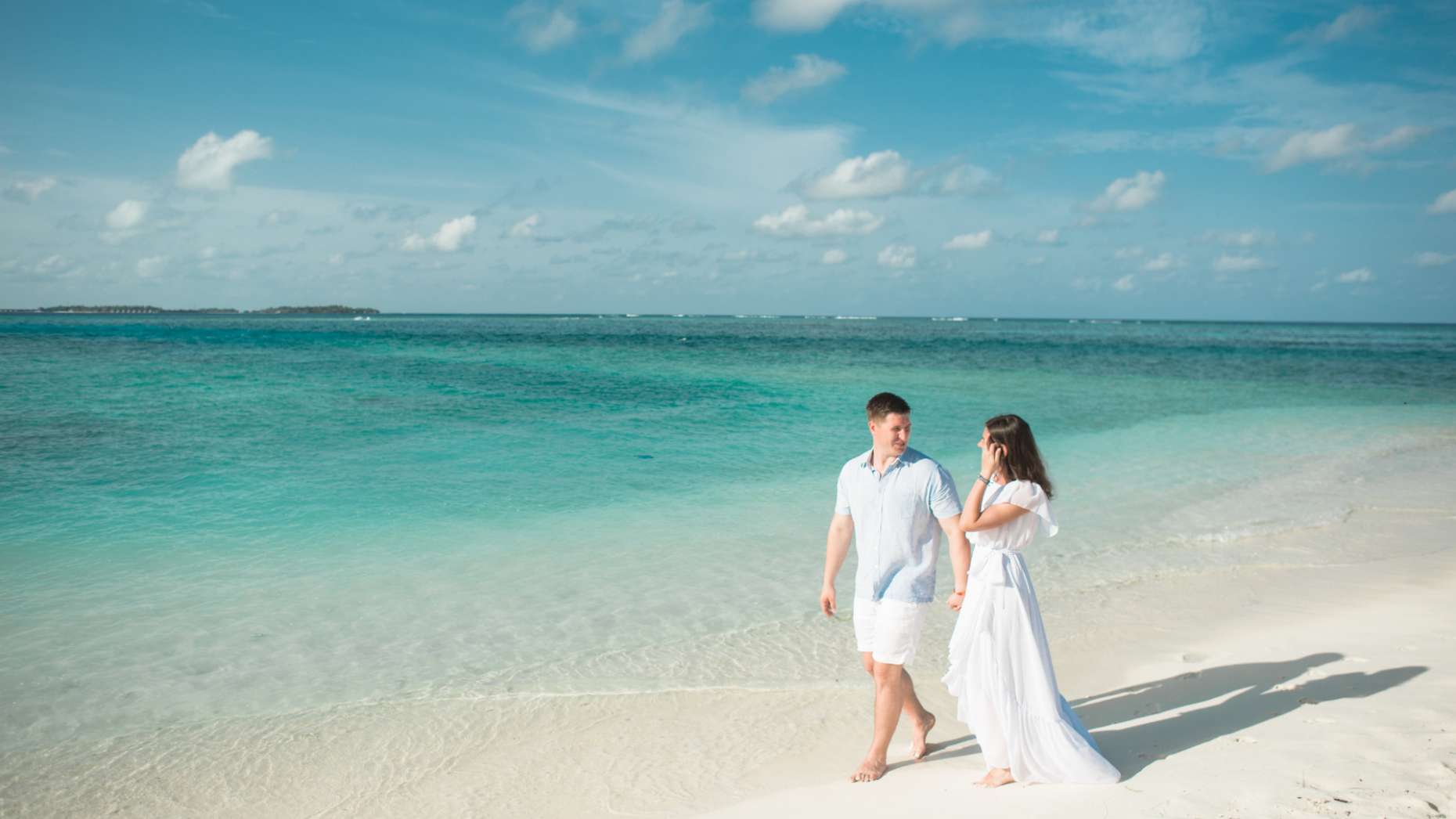 Pros & Cons of Different Honeymoon Lengths