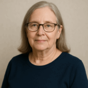 Photo of Sara Thomas